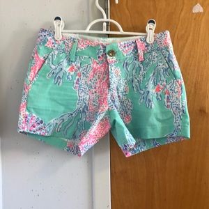 Lilly Pulitzer shorts! Adorable like new!